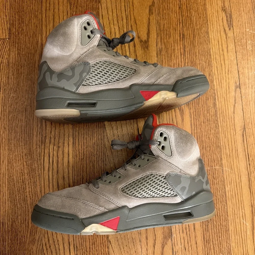 Size 9- Jordan 5 Retro Camo 2017‎